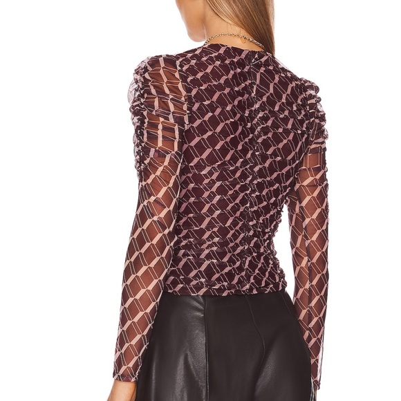 ASTR the Label Demi Top in Wine & Pink Geo - Picture 4 of 9